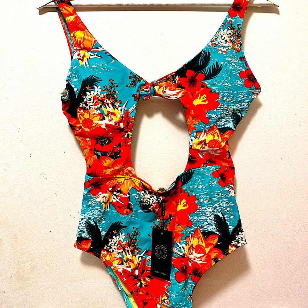 NWT | RELLECIGA Blue Floral Bikini
